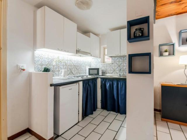 Appartamento 1 camere da letto, Palermo Palermo 90127 ES94992377