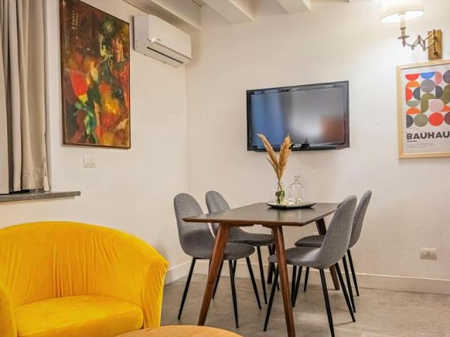 Appartamento 1 camere da letto, Palermo Palermo 90133 ELS102849399