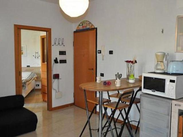 Appartamento 1 camere da letto, Roma Roma ES104976412