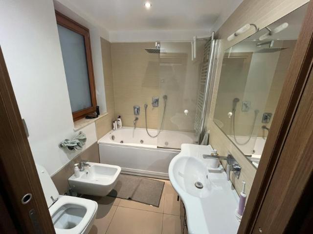 Appartamento 1 camere da letto, Rome Rome 00127 ES104182334