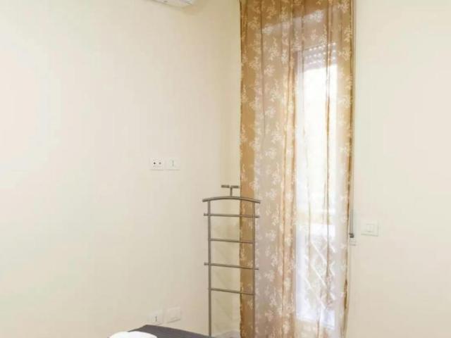 Appartamento 1 camere da letto, Rome Rome 00136 ES104889823
