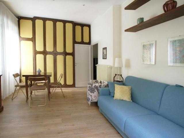 Appartamento 1 camere da letto, Rome Rome 00153 ELS104107884