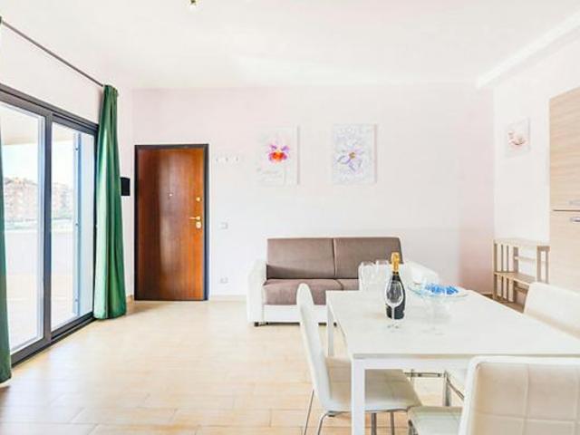 Appartamento 1 camere da letto, Rome Rome 00173 ELS87659137