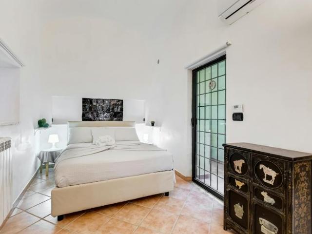 Appartamento 1 camere da letto, Rome Rome 00184 ES103358074
