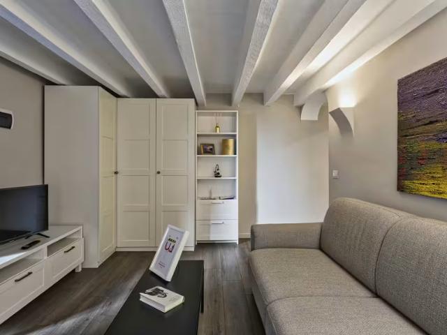 Appartamento 1 camere da letto, Rome Rome 16121 ES98754304