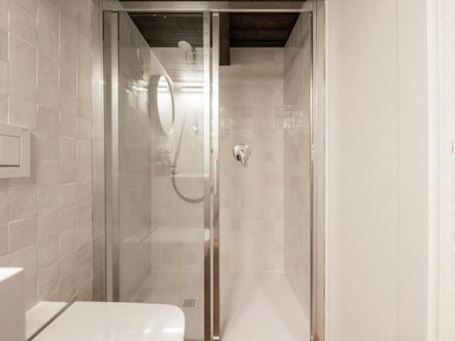 Appartamento 2 camere da letto, Como Como 22100 ES102020247