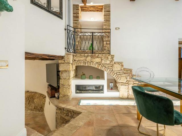 Appartamento 2 camere da letto, Cagliari Cagliari 09124 DS104796722