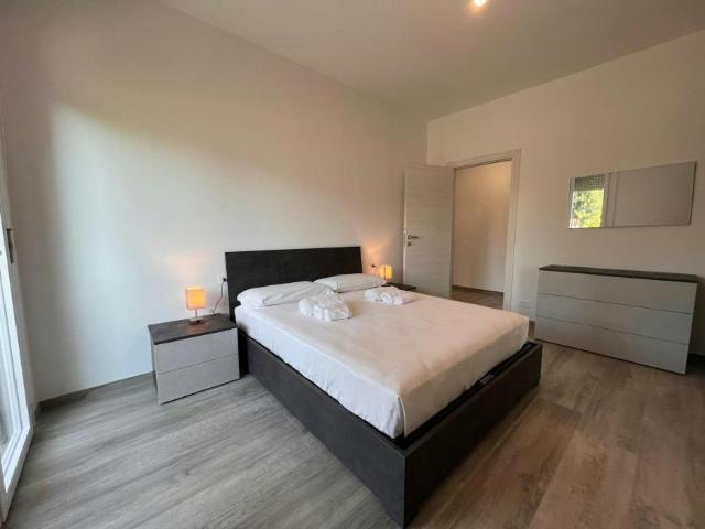 Appartamento 2 camere da letto, Cardano al Campo Cardano al Campo 21010 ES100944351
