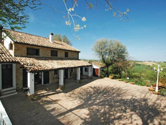 Appartamento 2 camere da letto, Castel Colonna Castel Colonna ES99385376