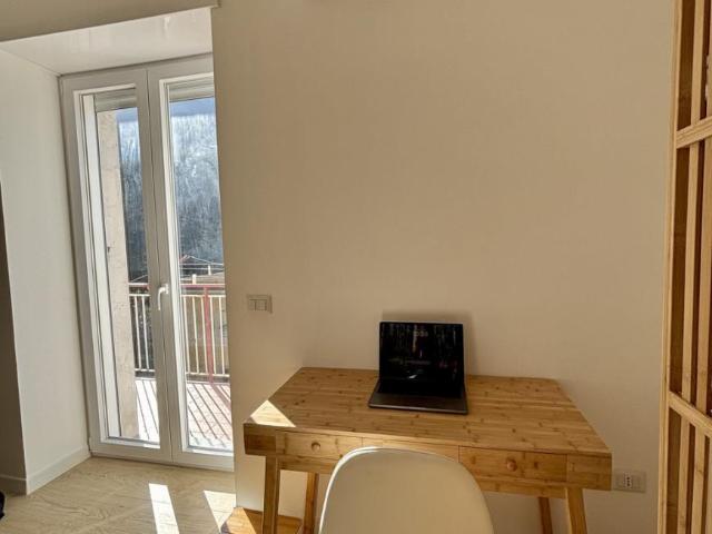 Appartamento 2 camere da letto, Castellammare di Stabia Castellammare di Stabia ES98398033