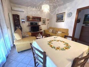 Appartamento 2 camere da letto, Castiglione Del Lago Umbria DS103383525