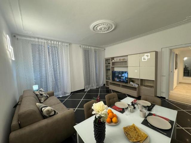 Appartamento 2 camere da letto, Genoa Genoa 16123 ES105793946