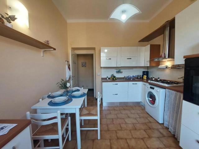 Appartamento 2 camere da letto, Genoa Genoa 16127 DS104754487
