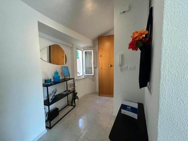 Appartamento 2 camere da letto, Genoa Genoa 16158 DS102753654