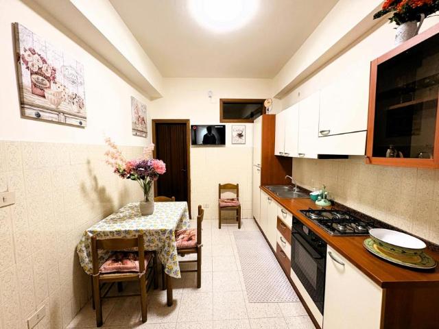 Appartamento 2 camere da letto, Gliaca Gliaca 98060 ELS103579727