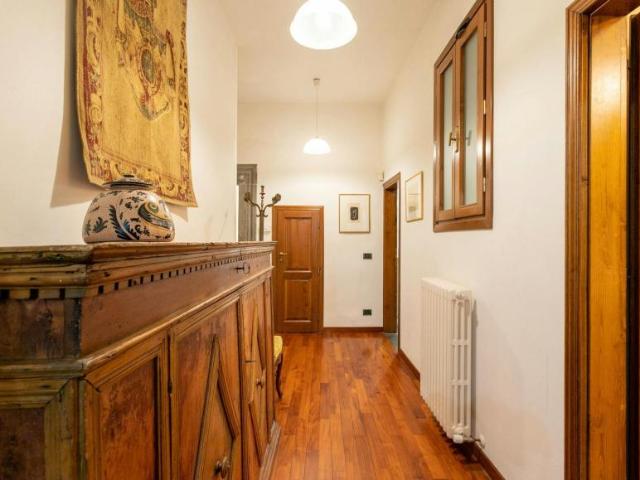 Appartamento 2 camere da letto, Florence Florence 50122 ES104472523