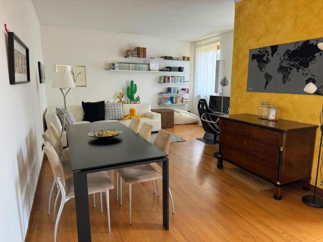 Appartamento 2 camere da letto, Lecco Lecco 23900 ES104564160
