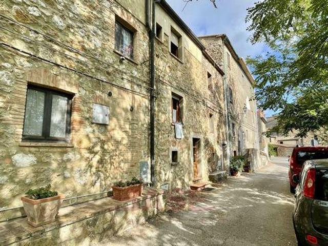 Appartamento 2 camere da letto, Montecatini Val di Cecina ToscanaTuscany 56040 DS102590884