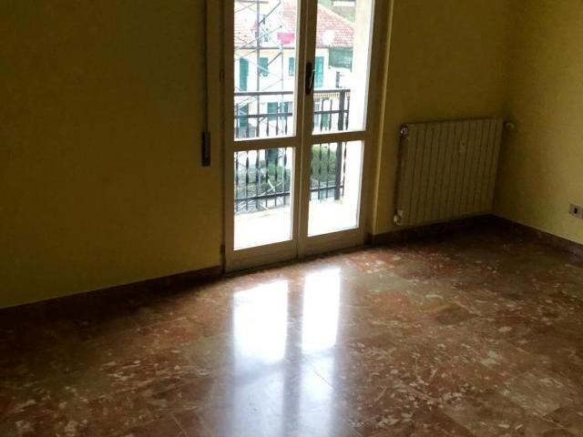 Appartamento 2 camere da letto, Mezzanego Mezzanego 16046 ELS71216836