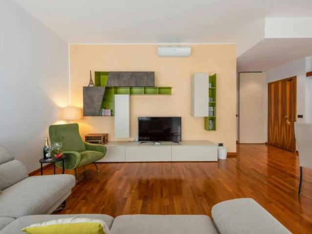 Appartamento 2 camere da letto, Milan Milan 20144 ES104896409
