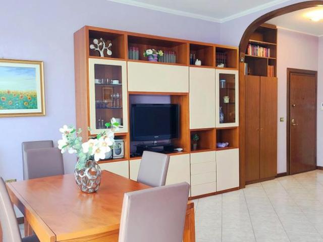 Appartamento 2 camere da letto, Milan Milan 20151 DS105250308