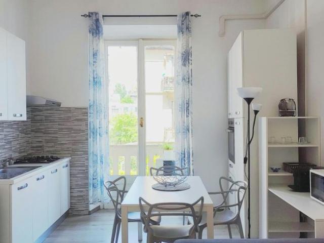 Appartamento 2 camere da letto, Milan Milan 20156 DS105686151