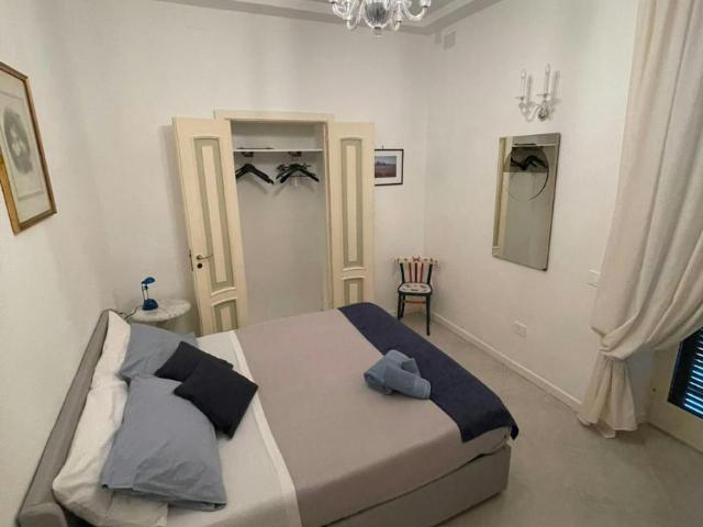 Appartamento 2 camere da letto, Naples Naples 80128 DS105436232