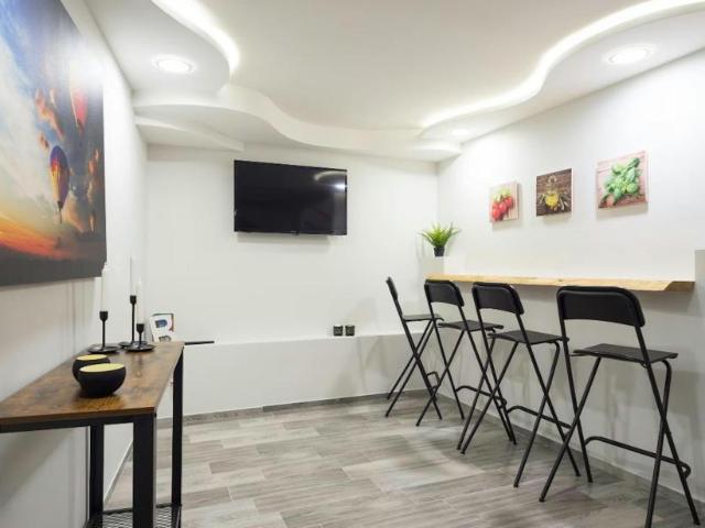 Appartamento 2 camere da letto, Naples Naples 80139 DS105555158