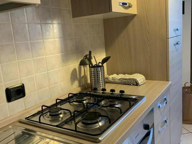 Appartamento 2 camere da letto, Somma Lombardo Somma Lombardo 21019 DS93756770