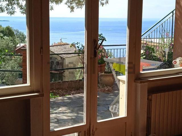 Appartamento 2 camere da letto, Sori Liguria 16030 ES104108034