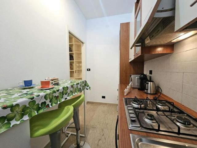Appartamento 2 camere da letto, Savona Savona 17100 DS89734964