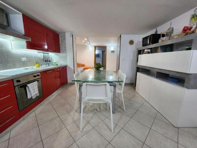 Appartamento 2 camere da letto, Palermo Palermo 90139 ELS103244226