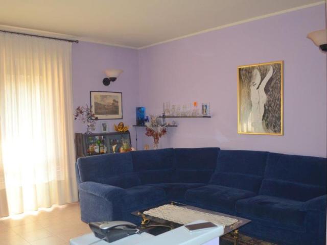 Appartamento 2 camere da letto, Piovene Rocchette Vicenza 36013 ES105151890