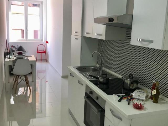 Appartamento 2 camere da letto, Roma Roma DS105312513