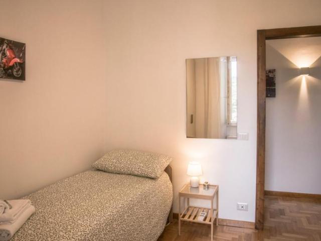 Appartamento 2 camere da letto, Roma Roma ES104955820
