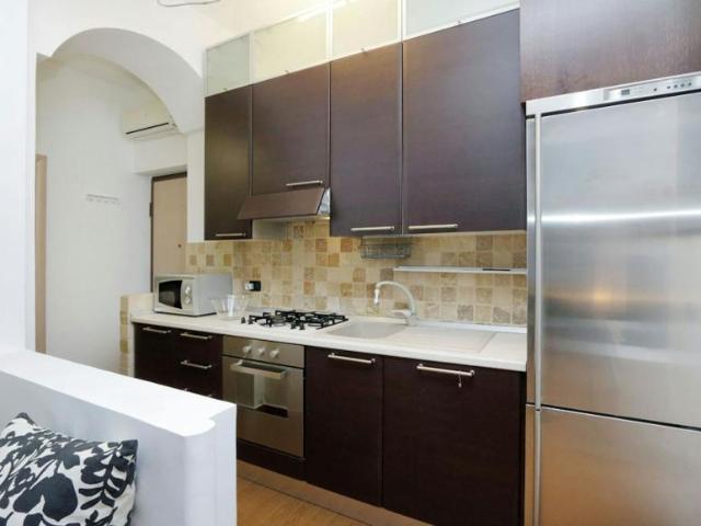 Appartamento 2 camere da letto, Rome Rome 00153 ELS100049202