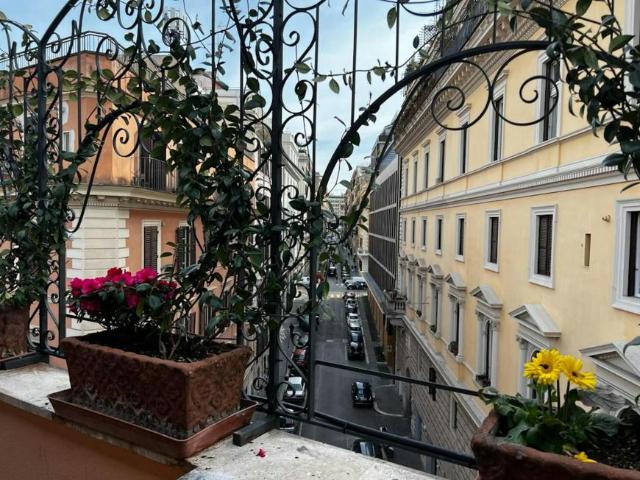Appartamento 2 camere da letto, Rome Rome 00184 DLS99689890