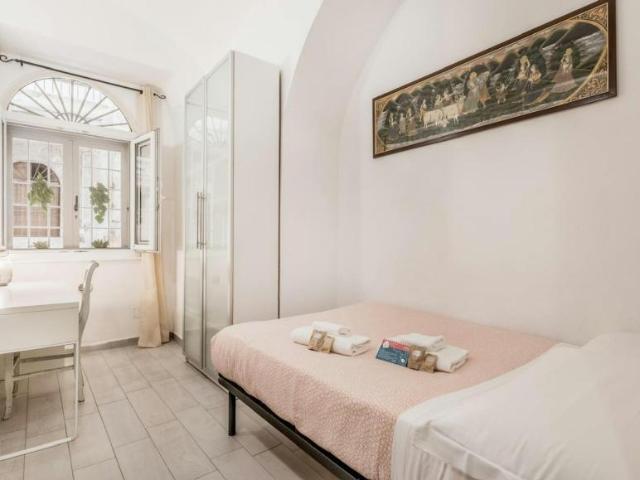 Appartamento 2 camere da letto, Rome Rome 00185 ES105685682