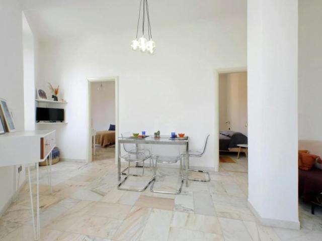 Appartamento 2 camere da letto, Rome Rome 00185 ES105686910