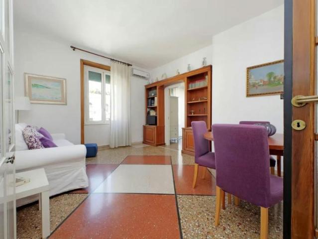 Appartamento 2 camere da letto, Rome Rome 00196 ES105582824