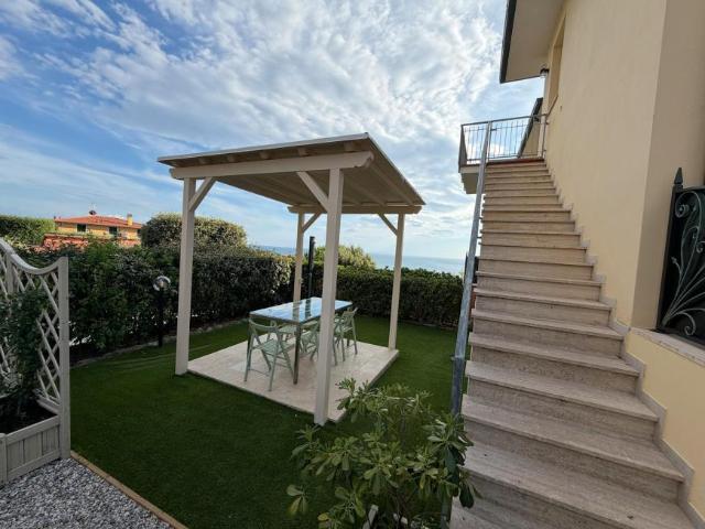 Appartamento 2 camere da letto, Rosignano Solvay Rosignano Solvay 57016 ES105436059