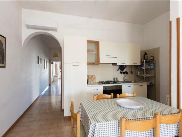 Appartamento 2 camere da letto, Taranto Taranto DS96394933