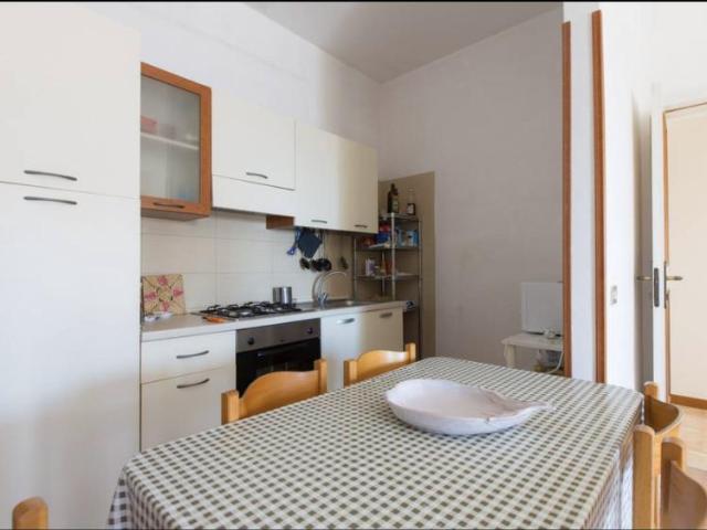Appartamento 2 camere da letto, Taranto Taranto ES96394933