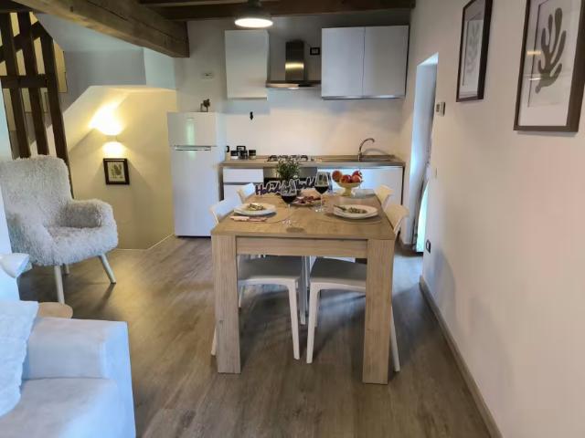 Appartamento 2 camere da letto, Teglio Teglio 23036 ES96304058