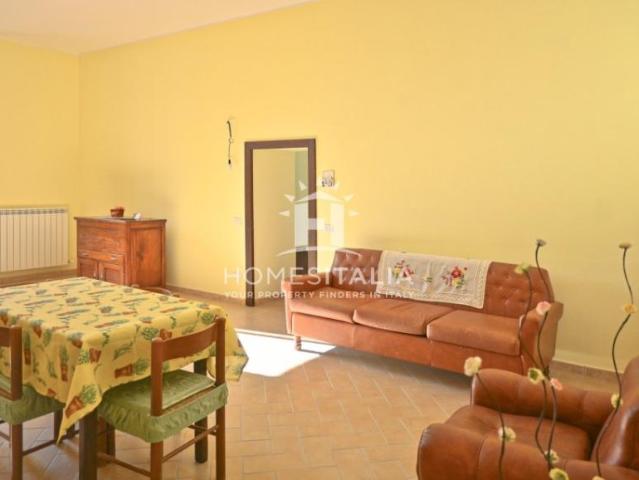 Appartamento 2 camere da letto, Terni Umbria ES101399442