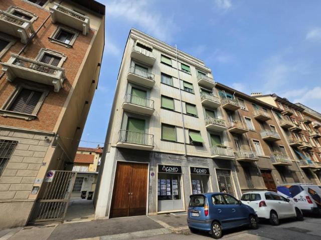 Appartamento 2 camere da letto, Turin Turin 10145 ES105487019