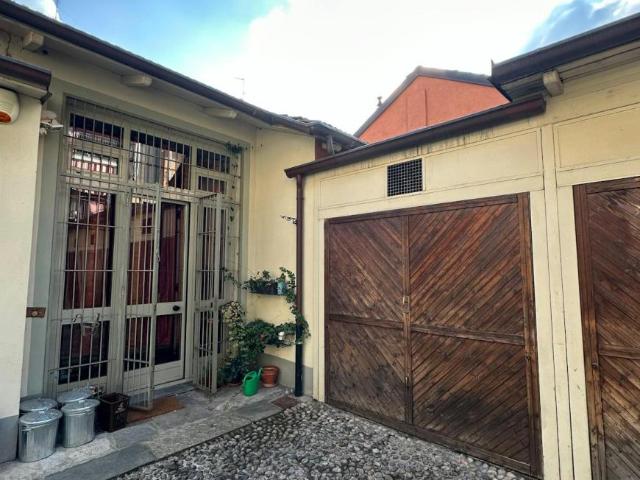 Appartamento 2 camere da letto, Turin Turin 10152 ES94354099