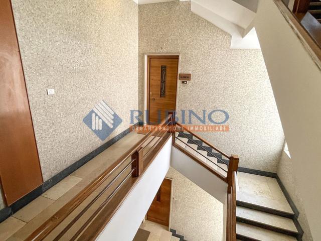 Appartamento 7 vani a Murat, Bari