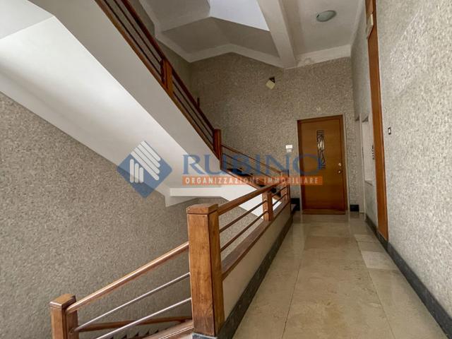 Appartamento 7 vani a Murat, Bari