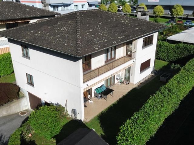 Appartamento 4,5 locali con box auto in casa bifamiliare